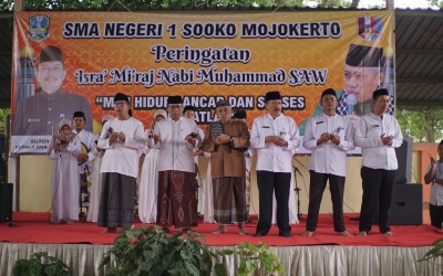 Peringatan Isra' Mi'raj di SMAN 1 Sooko: Momen Refleksi dan Peningkatan Iman